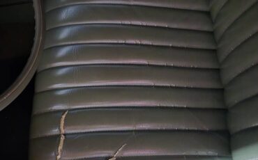 Oldsmobile-cutlass-supreme-1971-green-10