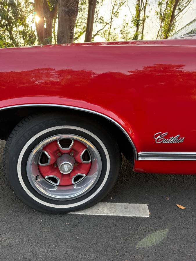 Oldsmobile-cutlass-supreme-1971-red-6