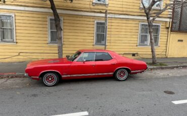 Oldsmobile-cutlass-supreme-1971-red