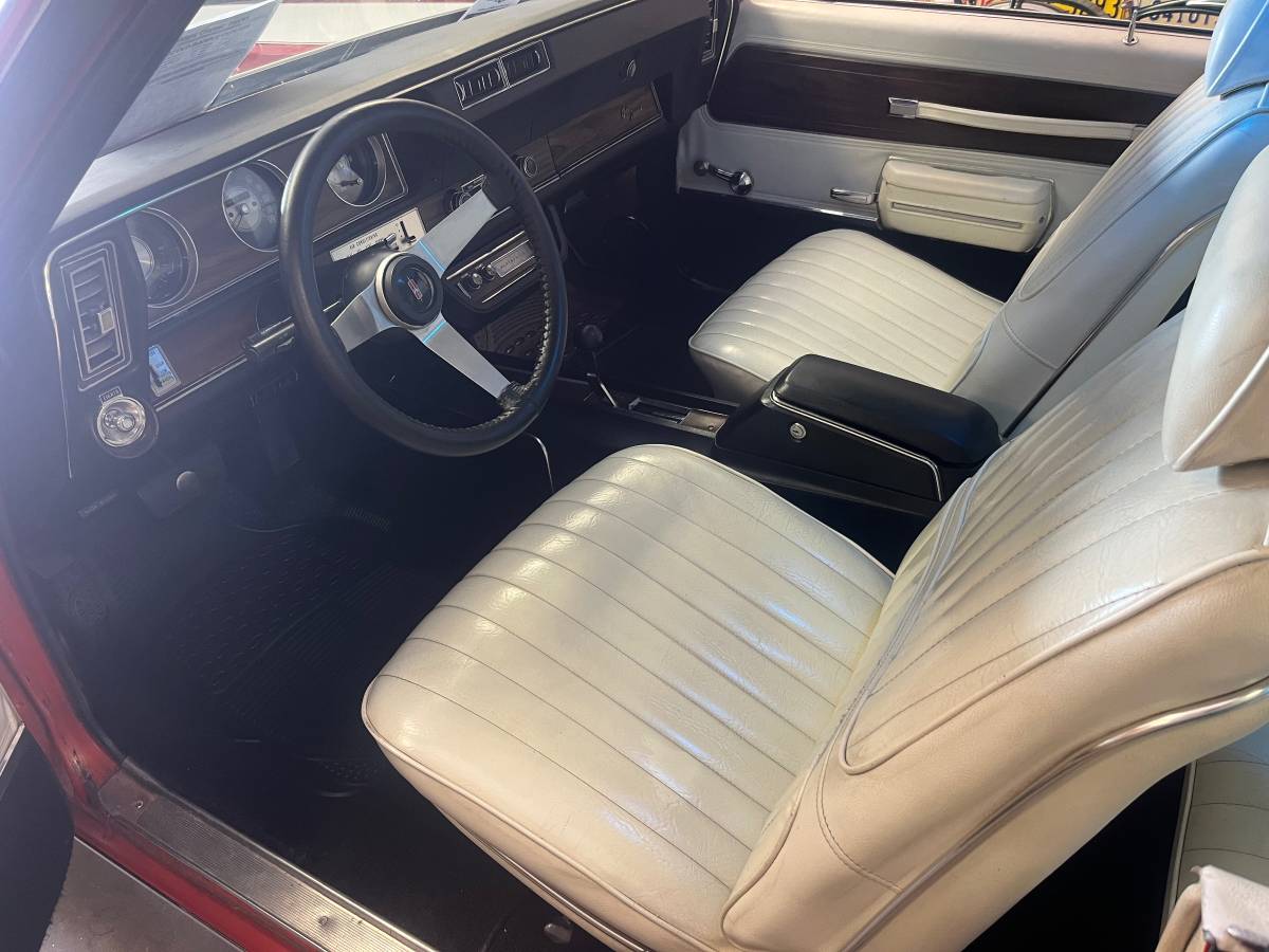 Oldsmobile-cutlass-supreme-1972-orange-10