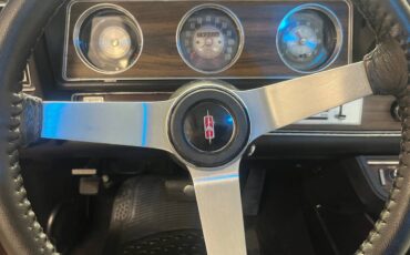 Oldsmobile-cutlass-supreme-1972-orange-11