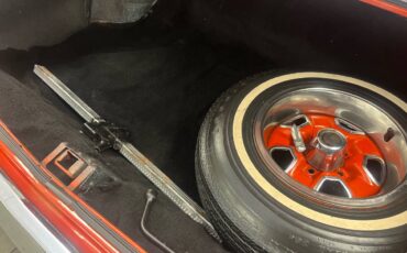 Oldsmobile-cutlass-supreme-1972-orange-13