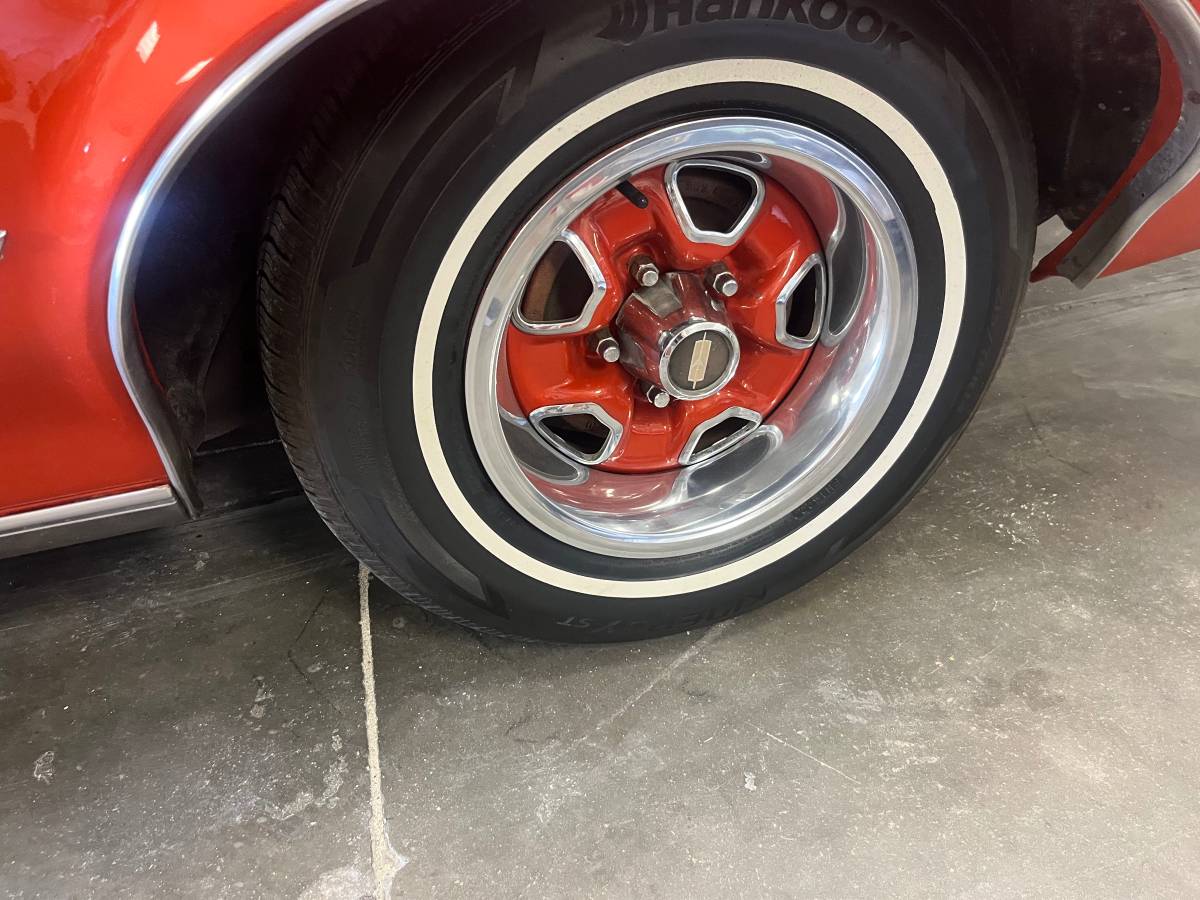 Oldsmobile-cutlass-supreme-1972-orange-18