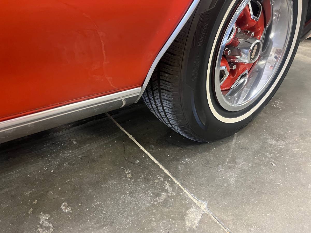 Oldsmobile-cutlass-supreme-1972-orange-19