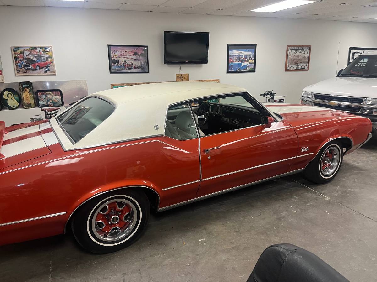 Oldsmobile-cutlass-supreme-1972-orange-3