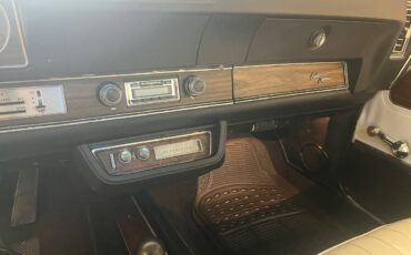 Oldsmobile-cutlass-supreme-1972-orange-4