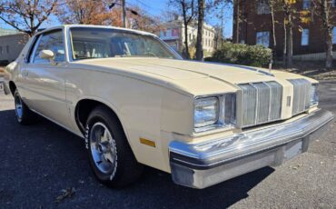 Oldsmobile-cutlass-supreme-1978-custom-10