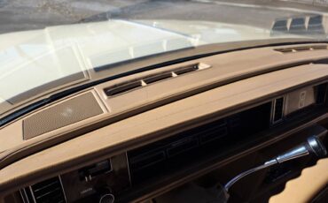 Oldsmobile-cutlass-supreme-1978-custom-12