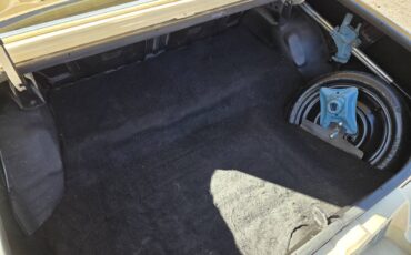 Oldsmobile-cutlass-supreme-1978-custom-20