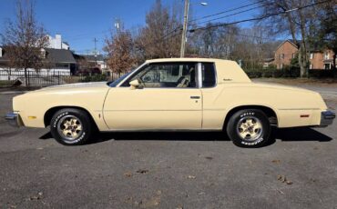 Oldsmobile-cutlass-supreme-1978-custom