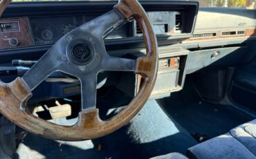 Oldsmobile-cutlass-supreme-1981-custom-5