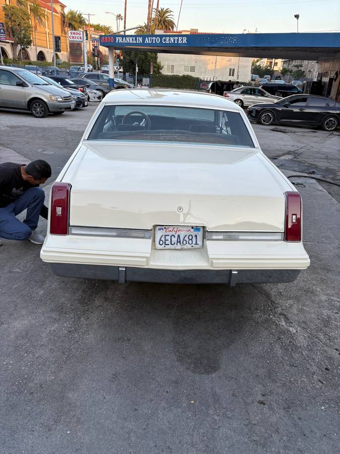 Oldsmobile-cutlass-supreme-1984-1