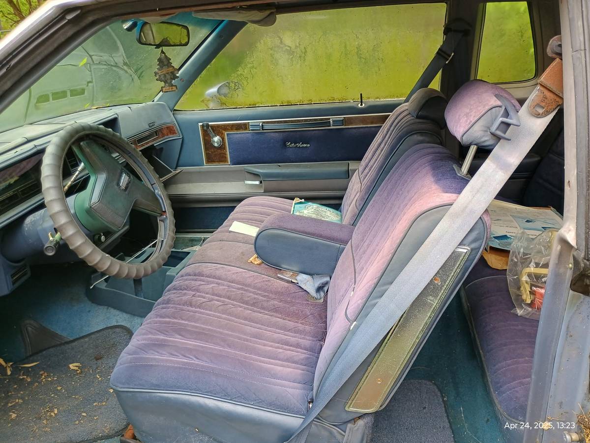 Oldsmobile-cutlass-supreme-1984-blue-2