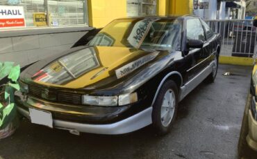 Oldsmobile-cutlass-supreme-1989-black