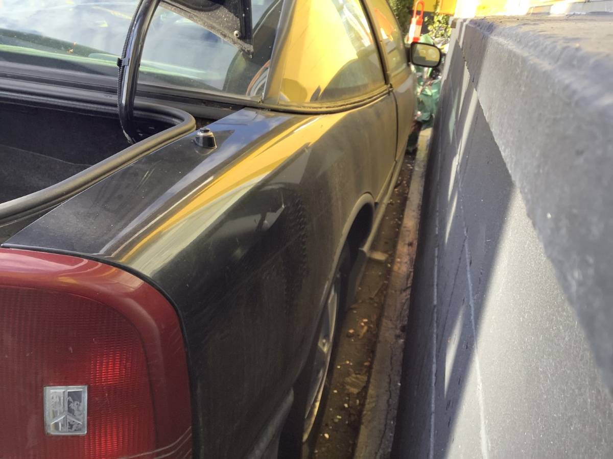 Oldsmobile-cutlass-supreme-1989-black-9