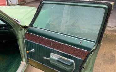 Oldsmobile-delta-88-1970-silver-13