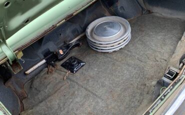 Oldsmobile-delta-88-1970-silver-14