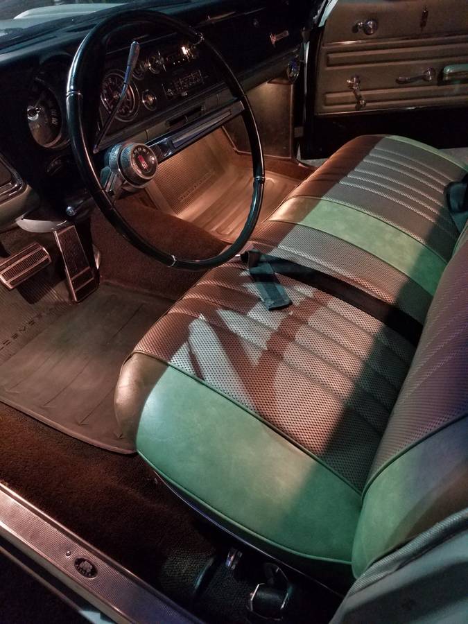 Oldsmobile-dynamic-88-1966-green-3