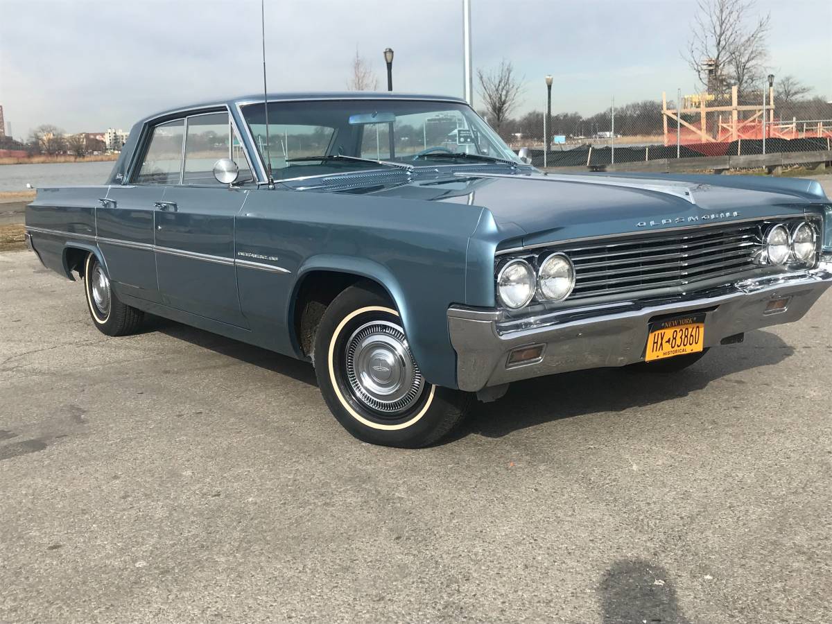 Oldsmobile-dynamic-88-holliday-1963-blue-13