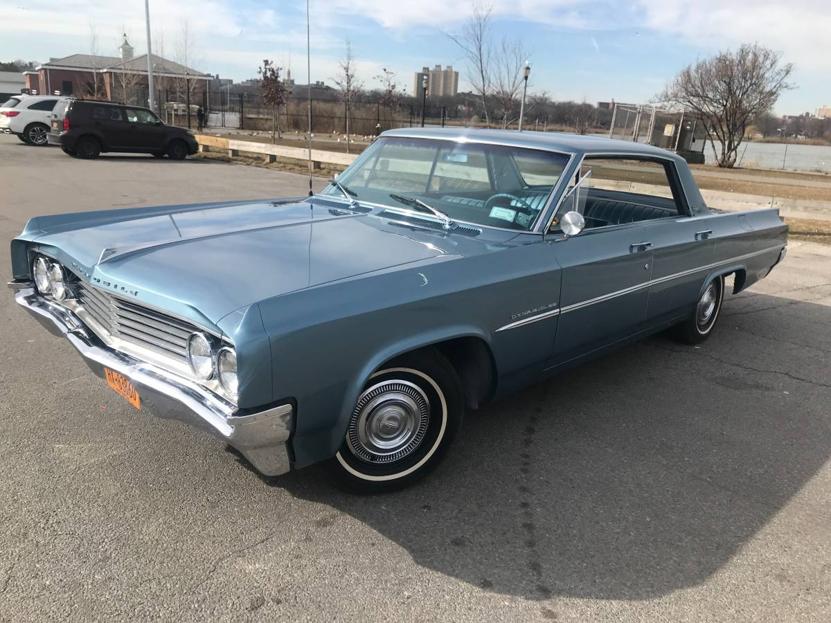 Oldsmobile-dynamic-88-holliday-1963-blue-14