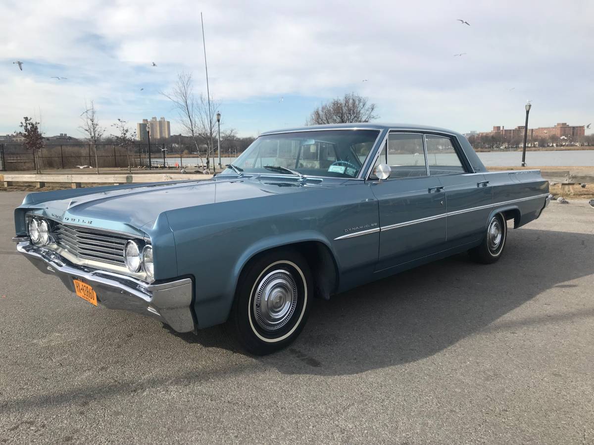 Oldsmobile-dynamic-88-holliday-1963-blue-2