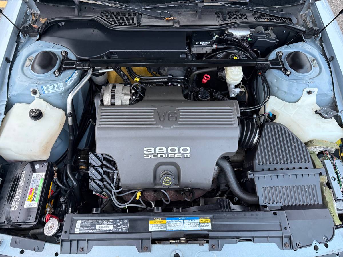 Oldsmobile-eighty-eight-88-ls-1996-blue-26