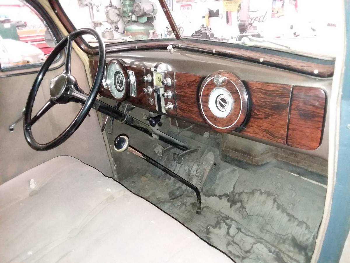 Oldsmobile-f36-1936-grey-1