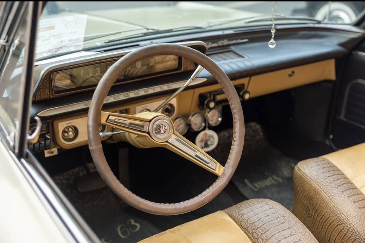 Oldsmobile-f85-cutlass-1963-green-3