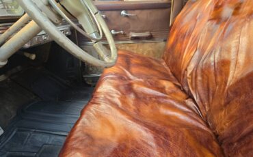 Oldsmobile-series-76-1948-red-3