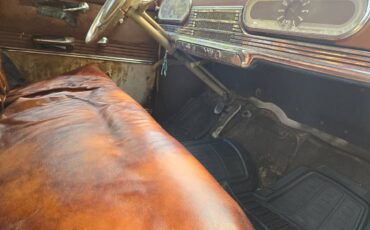 Oldsmobile-series-76-1948-red