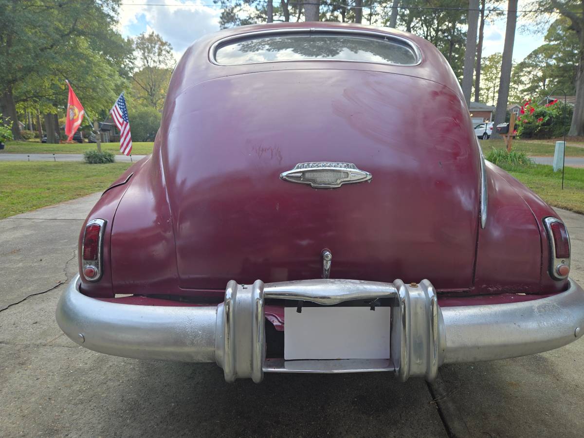 Oldsmobile-series-76-1948-red-4