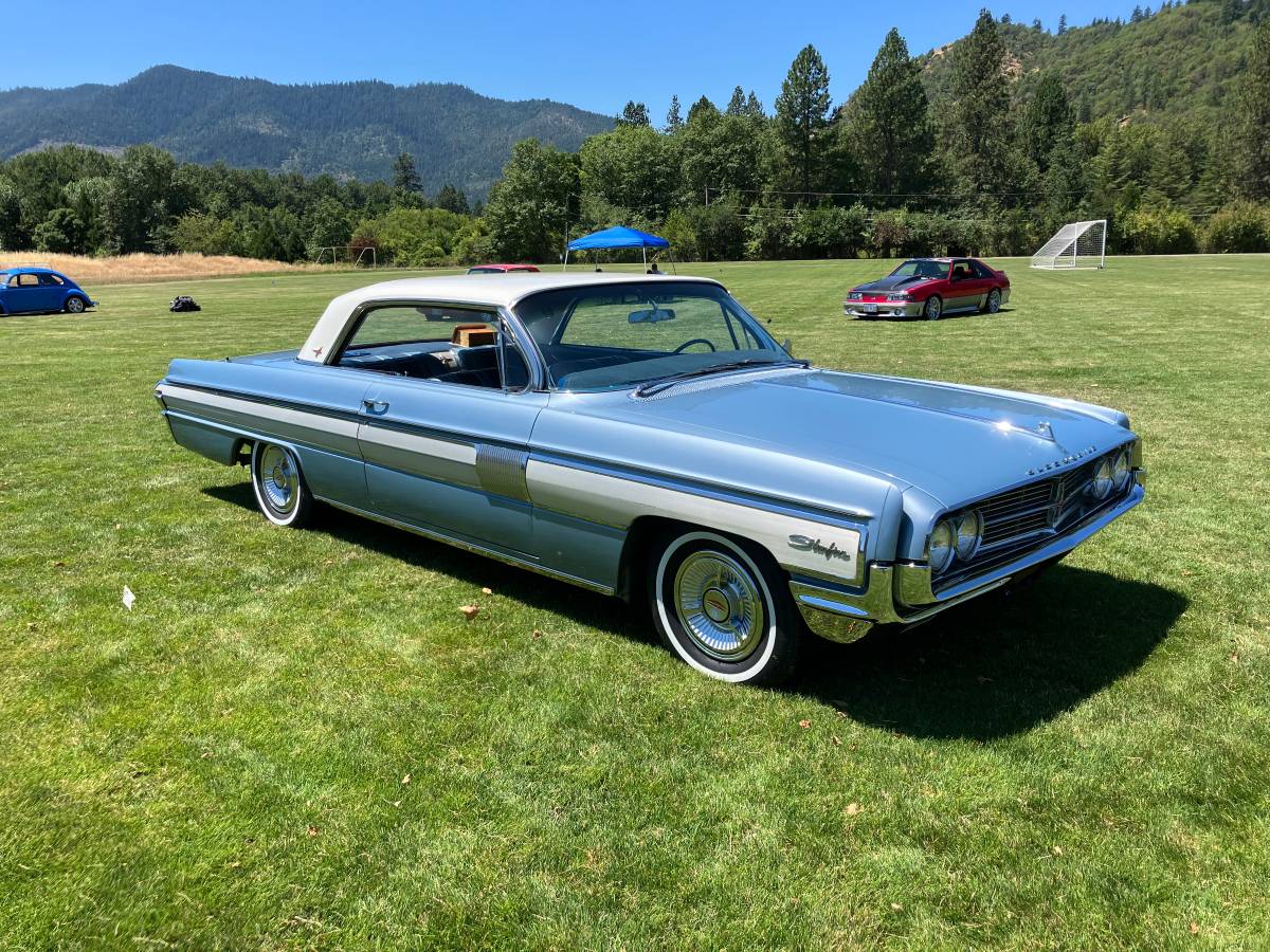 Oldsmobile-starfire-1962-blue-1