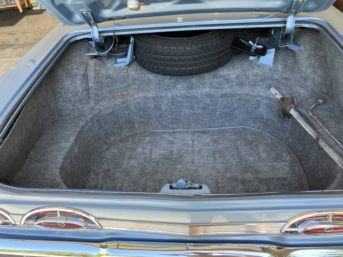 Oldsmobile-starfire-1962-blue-18