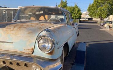 Oldsmobile-super-88-1957-blue-1
