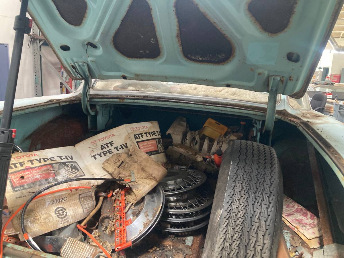 Oldsmobile-super-88-1957-blue-12