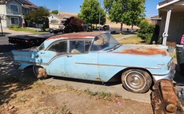 Oldsmobile-super-88-1957-blue-2