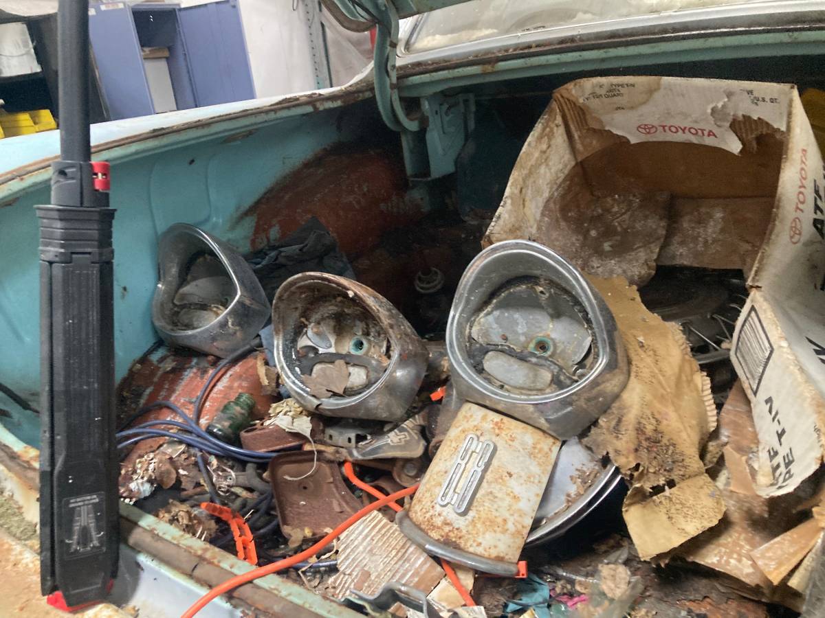 Oldsmobile-super-88-1957-blue-4