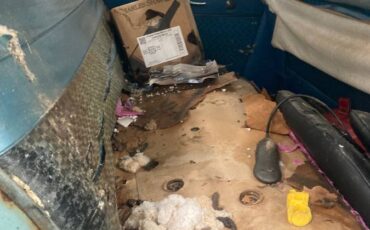 Oldsmobile-super-88-1957-blue-5