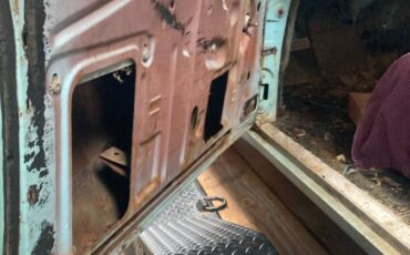 Oldsmobile-super-88-1957-blue-7