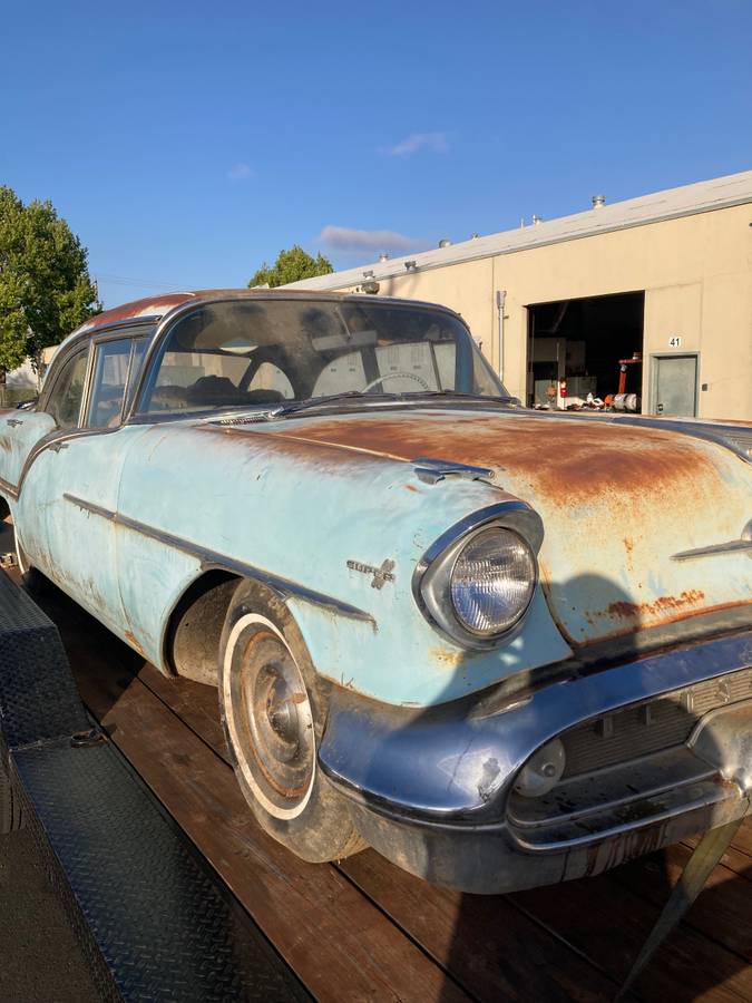 Oldsmobile-super-88-1957-blue