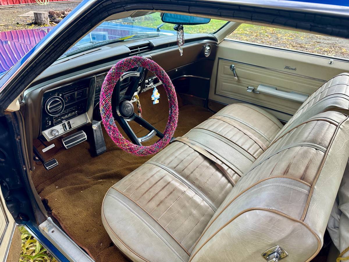 Oldsmobile-toronado-1967-blue-5