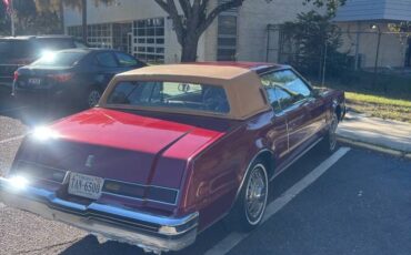 Oldsmobile-toronado-1979-red