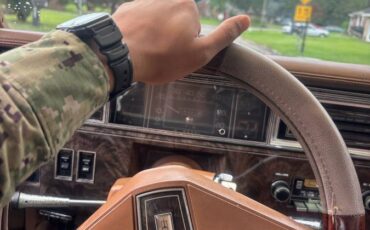 Oldsmobile-toronado-1979-red-6