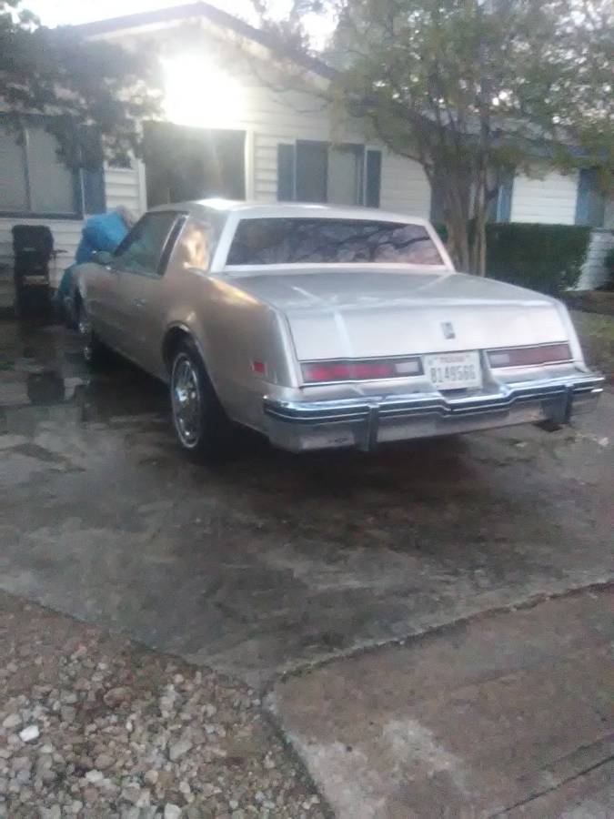 Oldsmobile-toronado-1985-custom-4