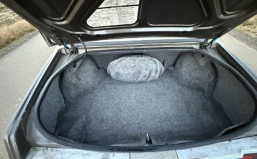 Oldsmobile-toronado-brougham-1983-grey-14