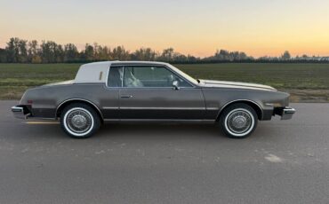 Oldsmobile-toronado-brougham-1983-grey-8