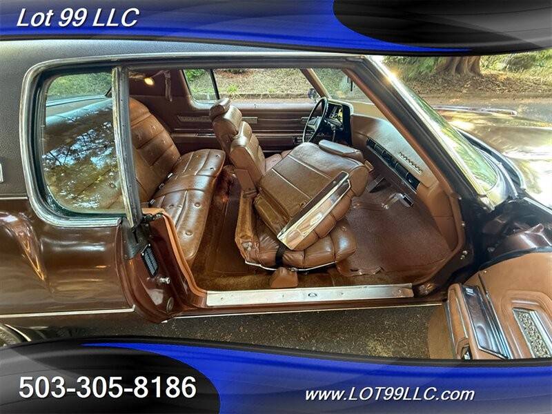 Oldsmobile-toronado-brougham-o-1973-brown-17