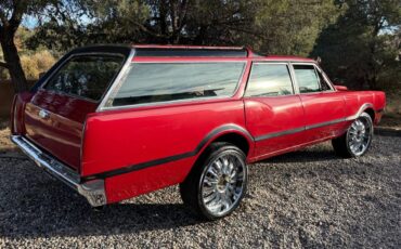 Oldsmobile-vista-cruiser-1967-1