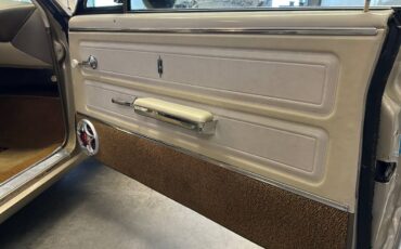 Olsdmobile-cutlass-1967-7