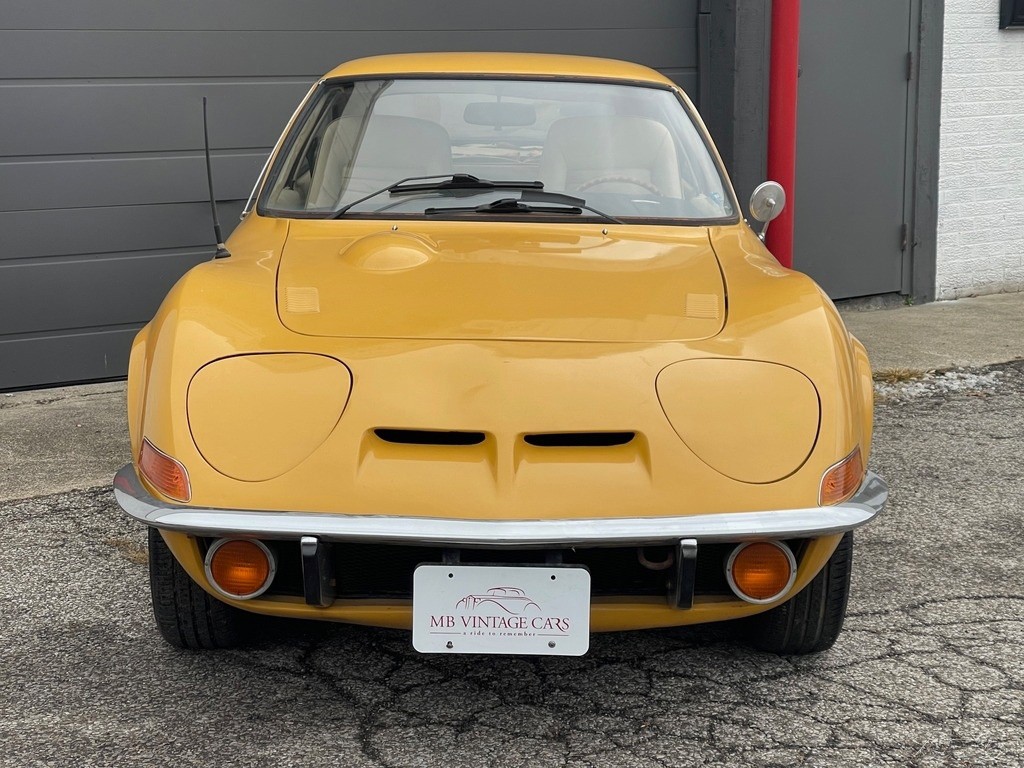 Opel-GT-1969-4